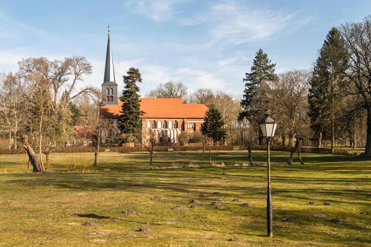 Klostergartenhotel Marienfliess Stepenitz Bagian luar foto